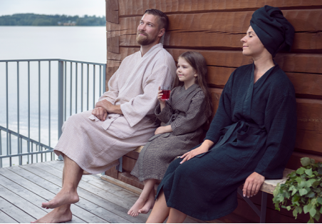 Bastukläder: Syntetmaterial hör inte hemma här