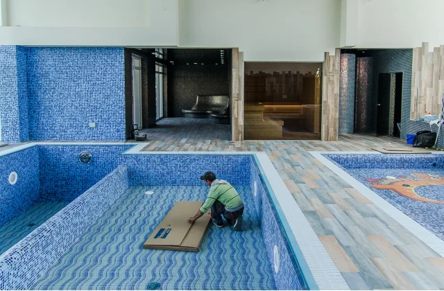 Poolutrustning