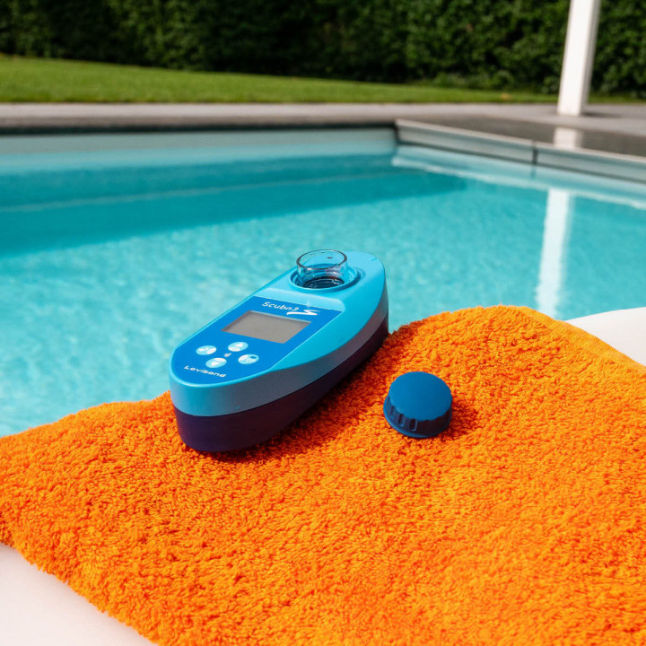 Smart elektronisk pooltestare Scuba3s
