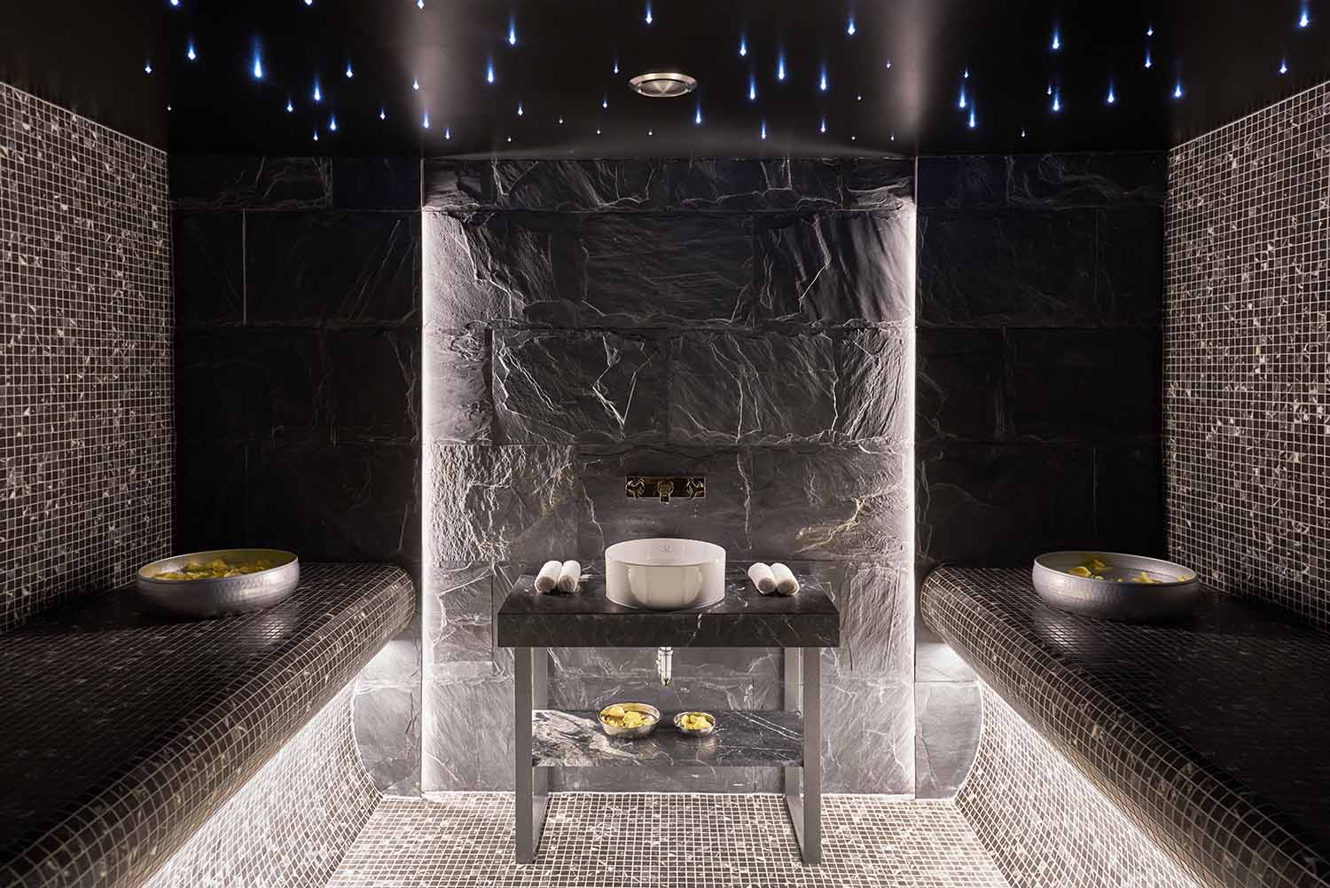 Spacenter i 5-stjärnigt hotell Pacai